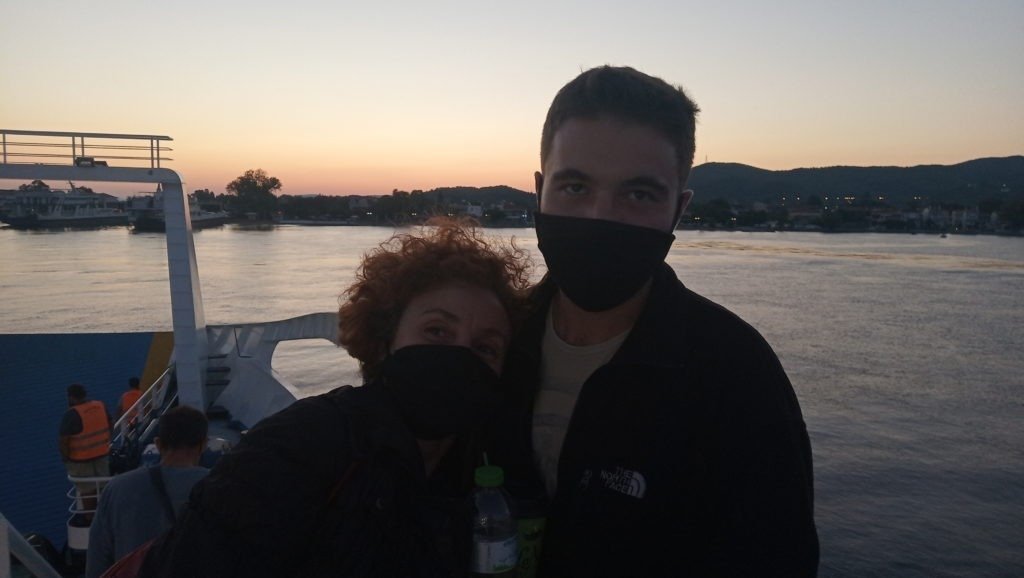 Με Μέλι